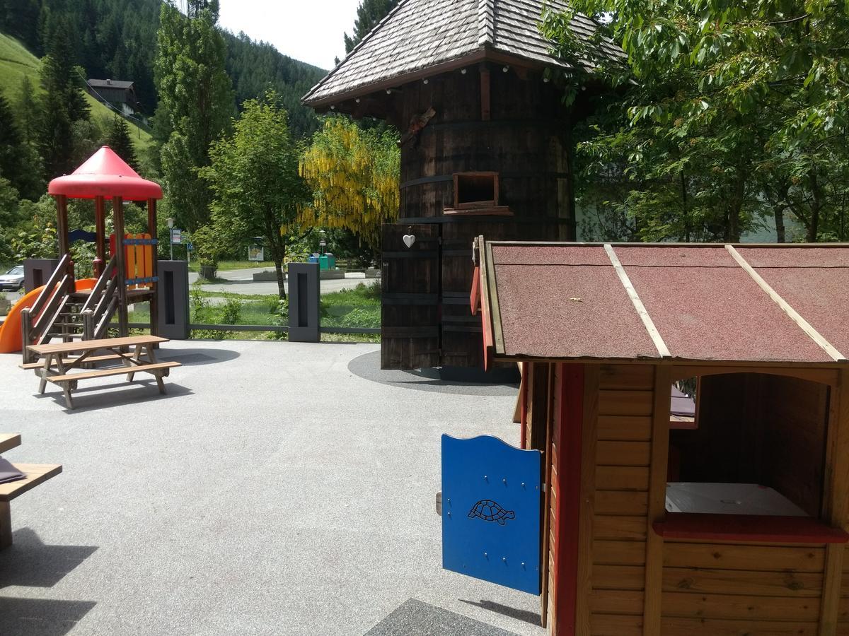 Hotel Gasthof Kreuzwirt Sankt Jakob im Ahrntal Exterior foto